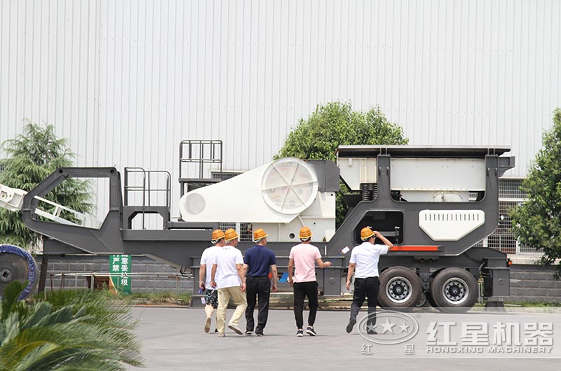 客戶來廠近距離了解設備 客戶來廠近距離了解設備